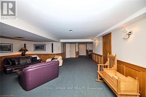 1 Alder Crescent, Pelham, ON - Indoor Photo Showing Other Room