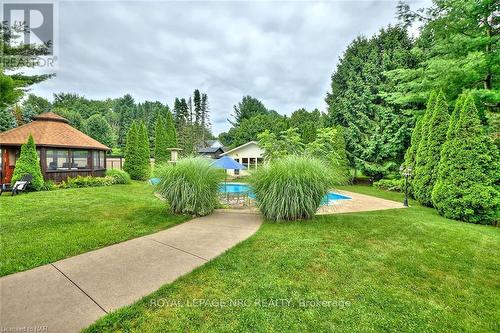 1 Alder Crescent, Pelham, ON - Outdoor