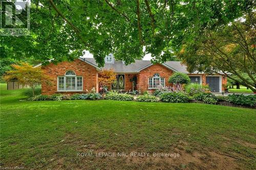 1 Alder Crescent, Pelham, ON - Outdoor