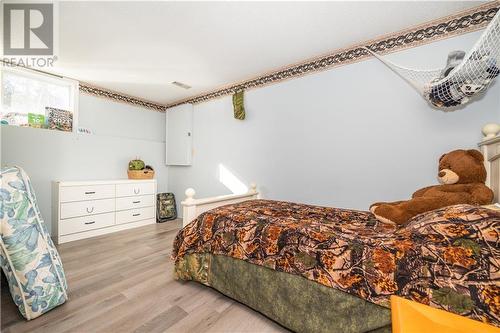 872 Archibald Street, Braeside, ON - Indoor Photo Showing Bedroom