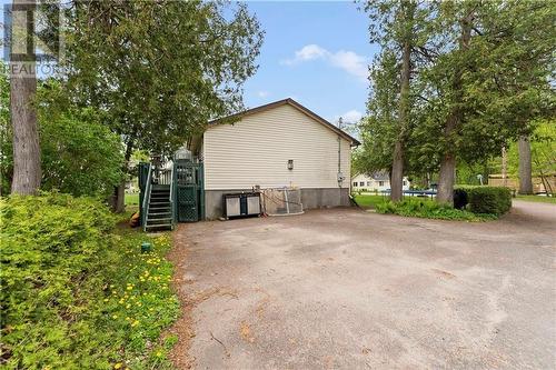 872 Archibald Street, Braeside, ON - Outdoor