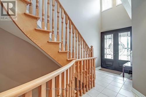 2433 Presquile Drive, Oakville, ON - Indoor Photo Showing Other Room