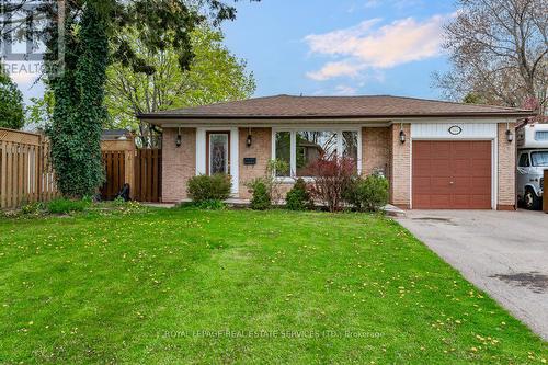 367 Yale Crescent, Oakville (Bronte West), ON - Outdoor