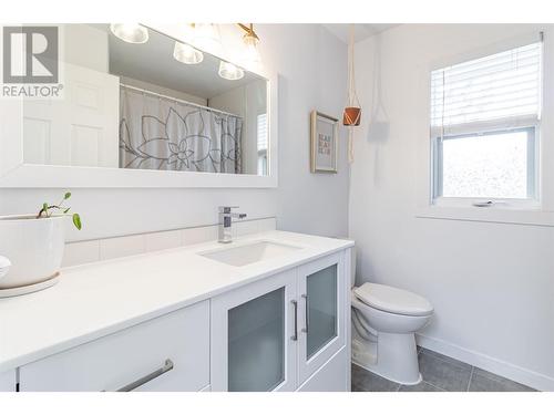 2009 Covington Crescent, West Kelowna, BC - Indoor Photo Showing Bathroom