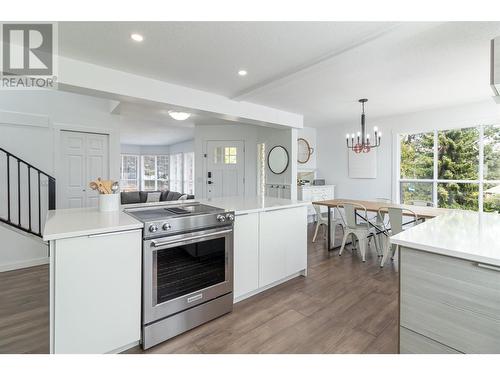 2009 Covington Crescent, West Kelowna, BC - Indoor Photo Showing Kitchen