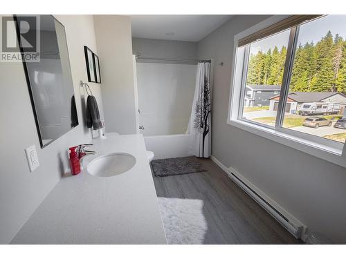 3807 Wirtl Street, Terrace, BC - Indoor Photo Showing Bathroom