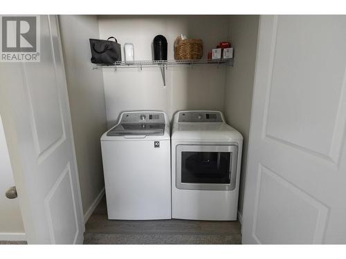 3807 Wirtl Street, Terrace, BC - Indoor Photo Showing Laundry Room