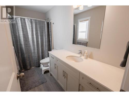 3807 Wirtl Street, Terrace, BC - Indoor Photo Showing Bathroom