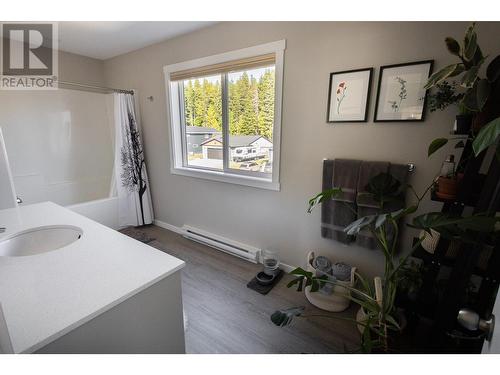 3807 Wirtl Street, Terrace, BC - Indoor Photo Showing Bathroom