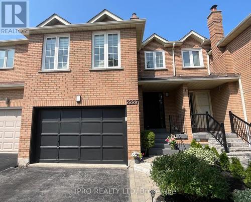 2227 Shipwright Road, Oakville (Glen Abbey), ON - Outdoor With Facade