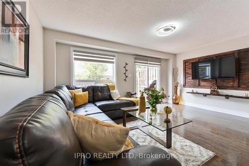 2227 Shipwright Road, Oakville (Glen Abbey), ON - Indoor Photo Showing Living Room