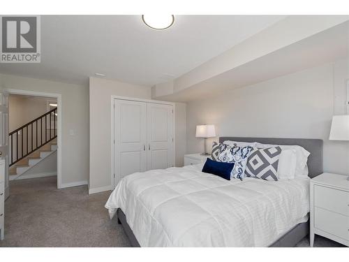 2025 Huckleberry Road, Kelowna, BC - Indoor Photo Showing Bedroom