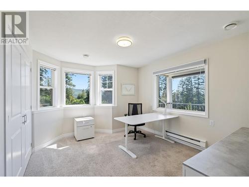 2025 Huckleberry Road, Kelowna, BC - Indoor Photo Showing Office