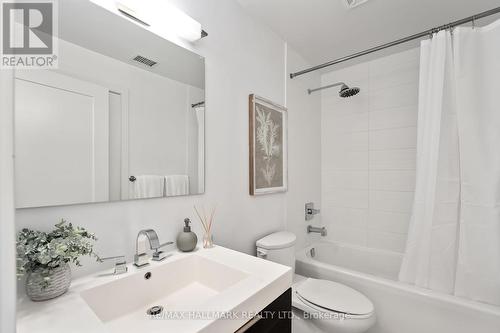 2409 - 318 Richmond Street W, Toronto (Waterfront Communities), ON - Indoor Photo Showing Bathroom