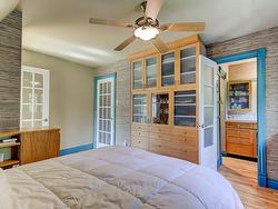 Master bedroom - 