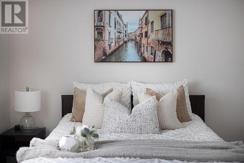 2 Markanna Drive, Toronto (Scarborough Village), ON - Indoor Photo Showing Bedroom