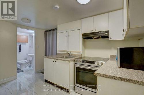 45 Caranci Crescent, Brampton, ON - Indoor Photo Showing Kitchen