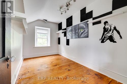 204 Barden Street, Guelph/Eramosa (Eden Mills), ON - Indoor Photo Showing Other Room