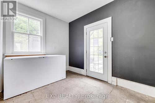 204 Barden Street, Guelph/Eramosa (Eden Mills), ON - Indoor Photo Showing Other Room