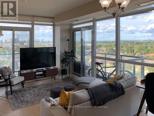 915 - 1185 The Queensway Way, Toronto (Islington-City Centre West), ON - Indoor Photo Showing Living Room