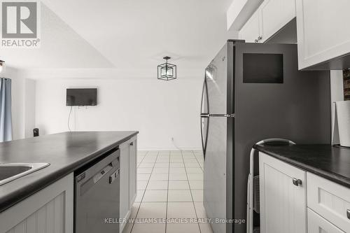 929 Cook Crescent, Shelburne, ON - Indoor Photo Showing Kitchen