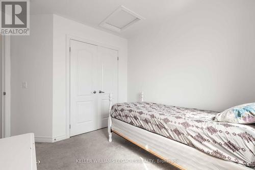 929 Cook Crescent, Shelburne, ON - Indoor Photo Showing Bedroom