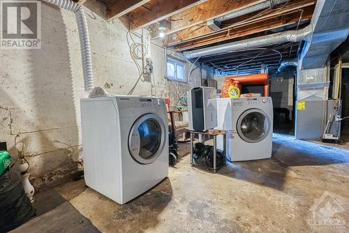 448 Holland Avenue, Ottawa, ON - Indoor Photo Showing Laundry Room