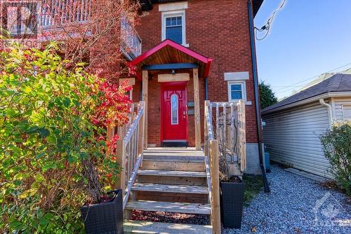 448 Holland Avenue, Ottawa, ON - Outdoor