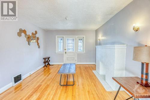 448 Holland Avenue, Ottawa, ON - Indoor Photo Showing Other Room