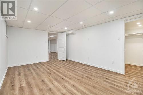 Bedroom Lower, Walk in Closet - 2180 Audrey Avenue, Ottawa, ON - Indoor