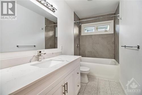 Upper Washroom - 2180 Audrey Avenue, Ottawa, ON - Indoor Photo Showing Bathroom