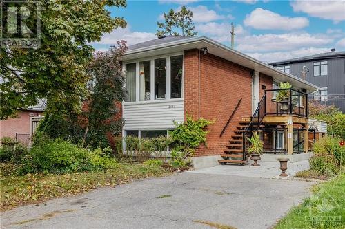 2487 Falcon Avenue, Ottawa, ON - Outdoor