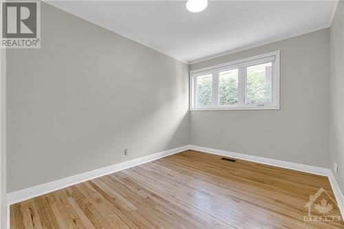 Unit 2 - 2487 Falcon Avenue, Ottawa, ON - Indoor Photo Showing Other Room