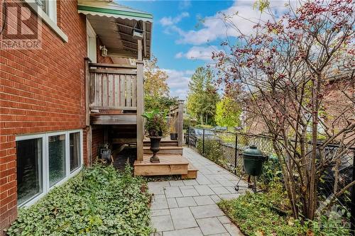 Unit 2 Yard - 2487 Falcon Avenue, Ottawa, ON - Outdoor