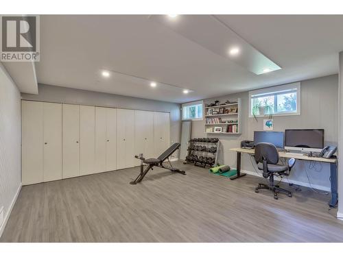 1333 Flemish Street, Kelowna, BC - Indoor