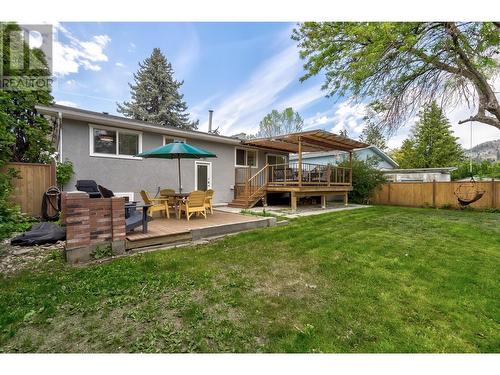 1333 Flemish Street, Kelowna, BC - Outdoor With Deck Patio Veranda With Backyard