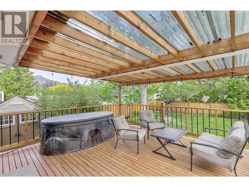 1333 Flemish Street, Kelowna, BC - Outdoor With Deck Patio Veranda With Exterior