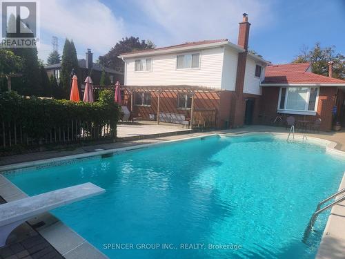 1856 Briarcrook Crescent, Mississauga (Applewood), ON - Outdoor With In Ground Pool