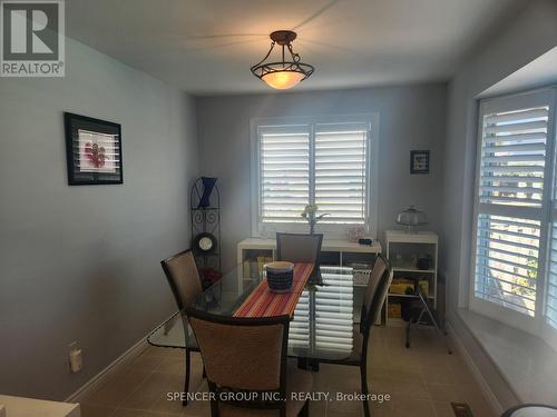 1856 Briarcrook Crescent, Mississauga (Applewood), ON - Indoor Photo Showing Dining Room