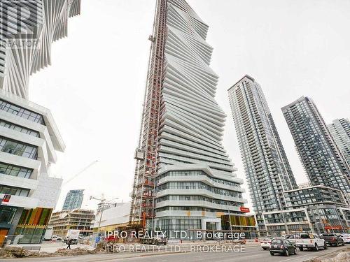 1009 - 3900 Confederation Parkway, Mississauga, ON - Outdoor With Facade