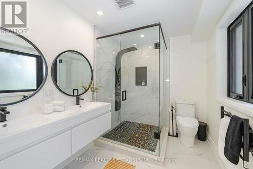 245 Mill Road, Toronto (Markland Wood), ON - Indoor Photo Showing Bathroom