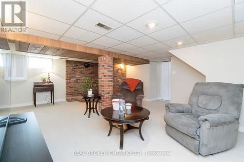 28 Walter Avenue S, Hamilton (Normanhurst), ON - Indoor