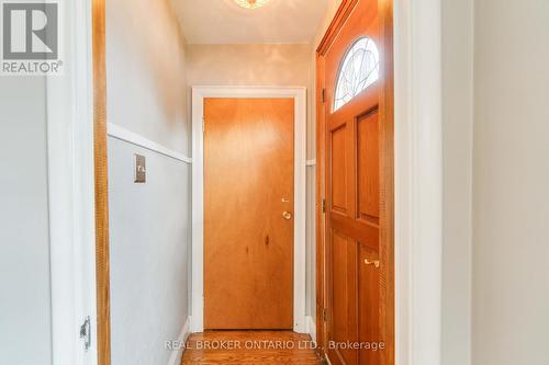 28 Walter Avenue S, Hamilton, ON - Indoor Photo Showing Other Room