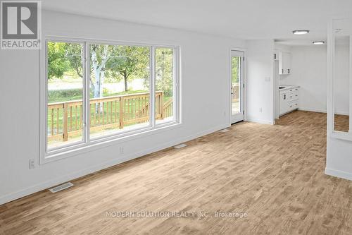 20 & 14 Highway 520, Parry Sound, ON - Indoor Photo Showing Other Room