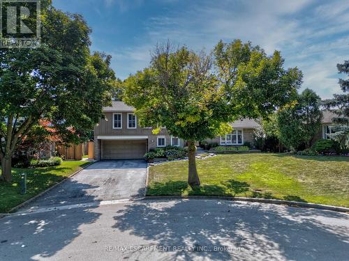 2482 Waterford Street, Oakville, ON - Outdoor With Facade