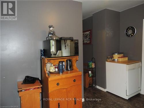 44 Collingwood Street, Grey Highlands (Flesherton), ON - Indoor Photo Showing Other Room