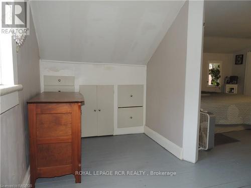 44 Collingwood Street, Grey Highlands (Flesherton), ON - Indoor Photo Showing Other Room