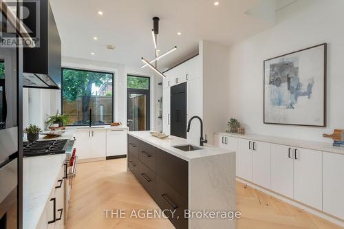 43 Rusholme Road, Toronto (Little Portugal), ON - Indoor Photo Showing Kitchen