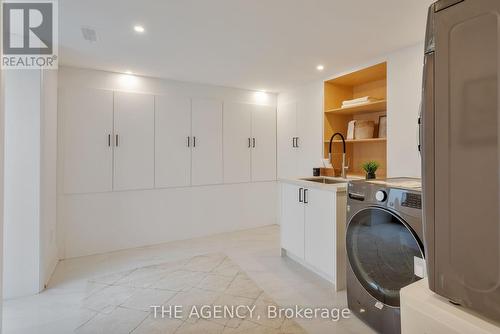 43 Rusholme Road, Toronto (Little Portugal), ON - Indoor Photo Showing Laundry Room