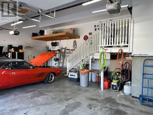 2874 Hilltop Road Lot# 15, Blind Bay, BC - Indoor Photo Showing Garage